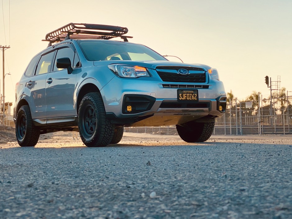 Ryan G's 2018 Forester 2.5i 6-speed