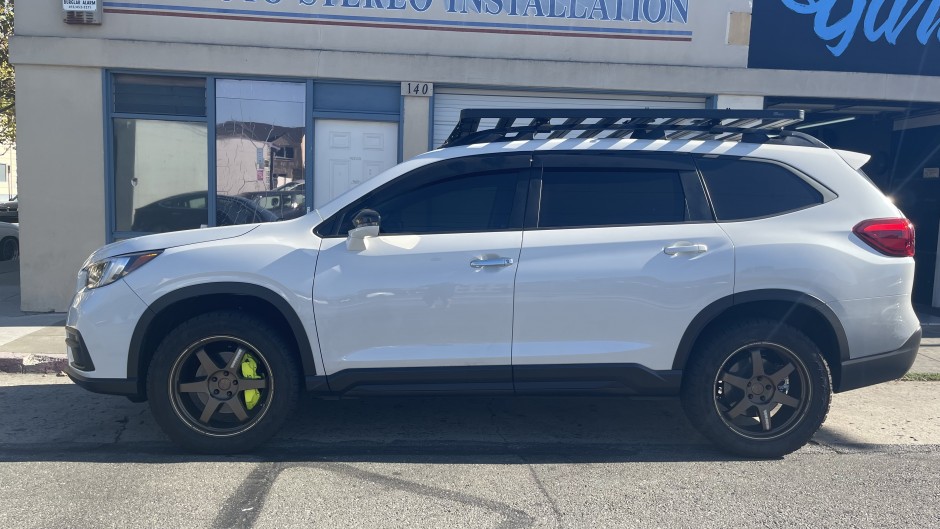 Ryan T's 2019 Ascent Touring 