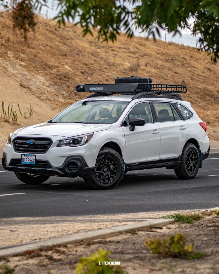 Maile L's 2019 Outback Base
