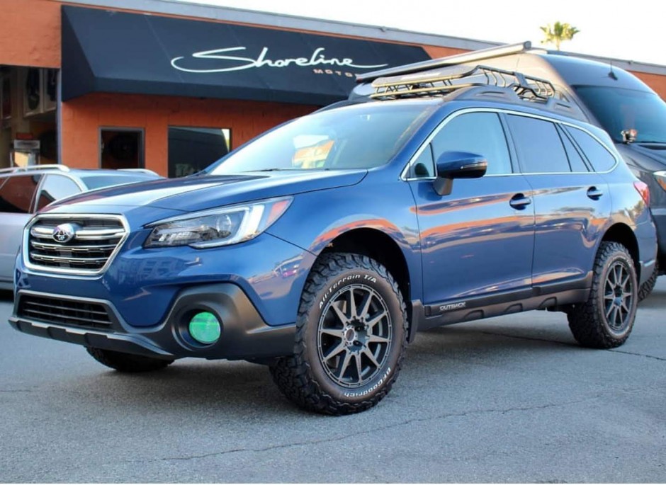 Nardeana N's 2019 Outback Limited 
