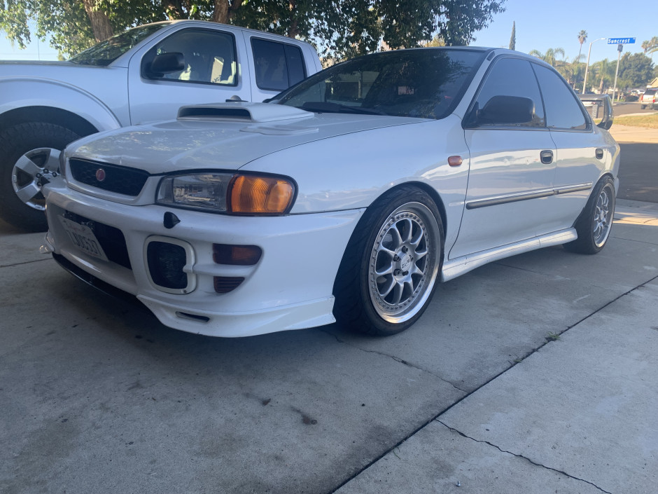 Kevin Correa's 1997 Impreza L