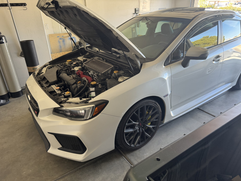 Diontray R's 2019 WRX STI Limited