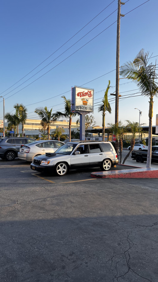 Kevin  Suarez's 2001 Forester 