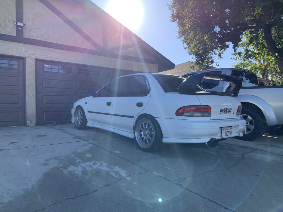 Kevin Correa's 1997 Impreza L