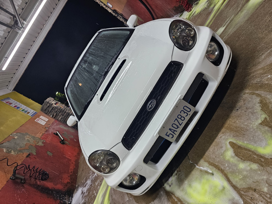 Reed Zinzun's 2003 Impreza WRX Premium