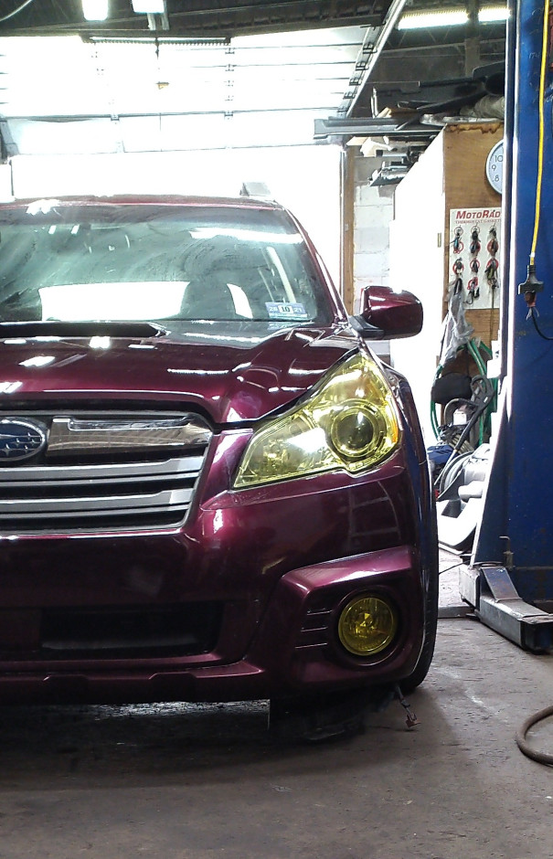 Levance B's 2012 Outback 2.5i Premium 2.5 turbo limited