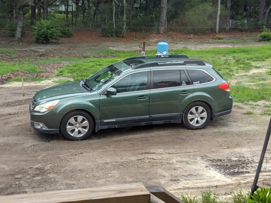 Erik A's 2010 Outback 3.6R Limited