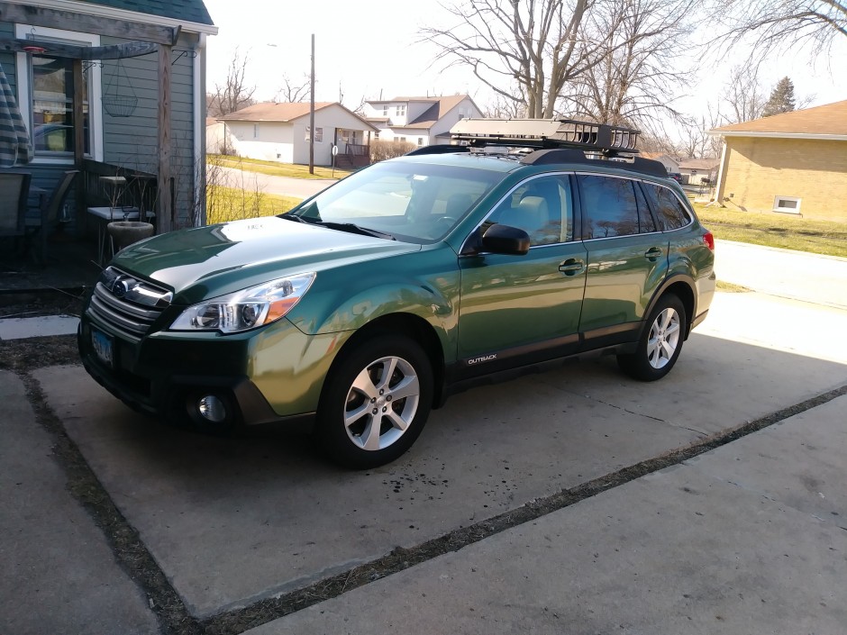 Sarah B's 2013 Outback 3.6R