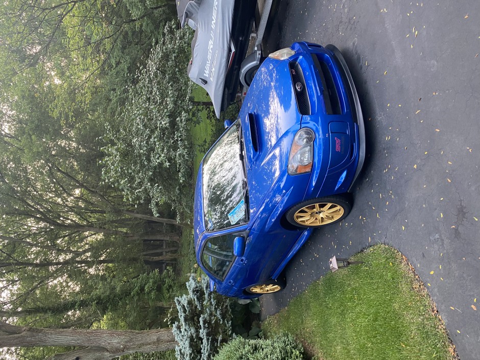 Valeriu Discultu's 2004 Impreza WRX STI