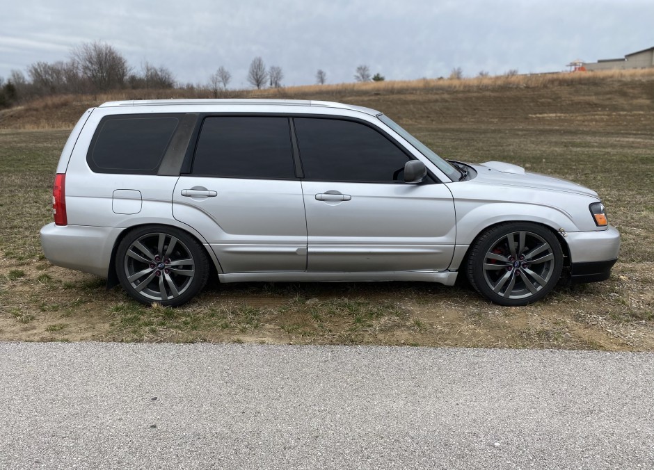 Brandon Lynch's 2004 Forester XT