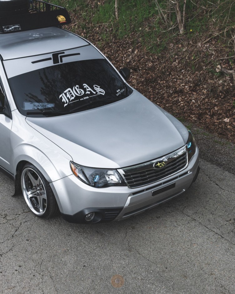 Aaron Milleson's 2010 Forester 2.5 X