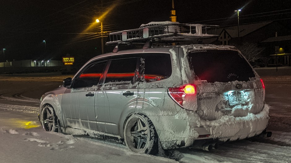 Aaron Milleson's 2010 Forester 2.5 X