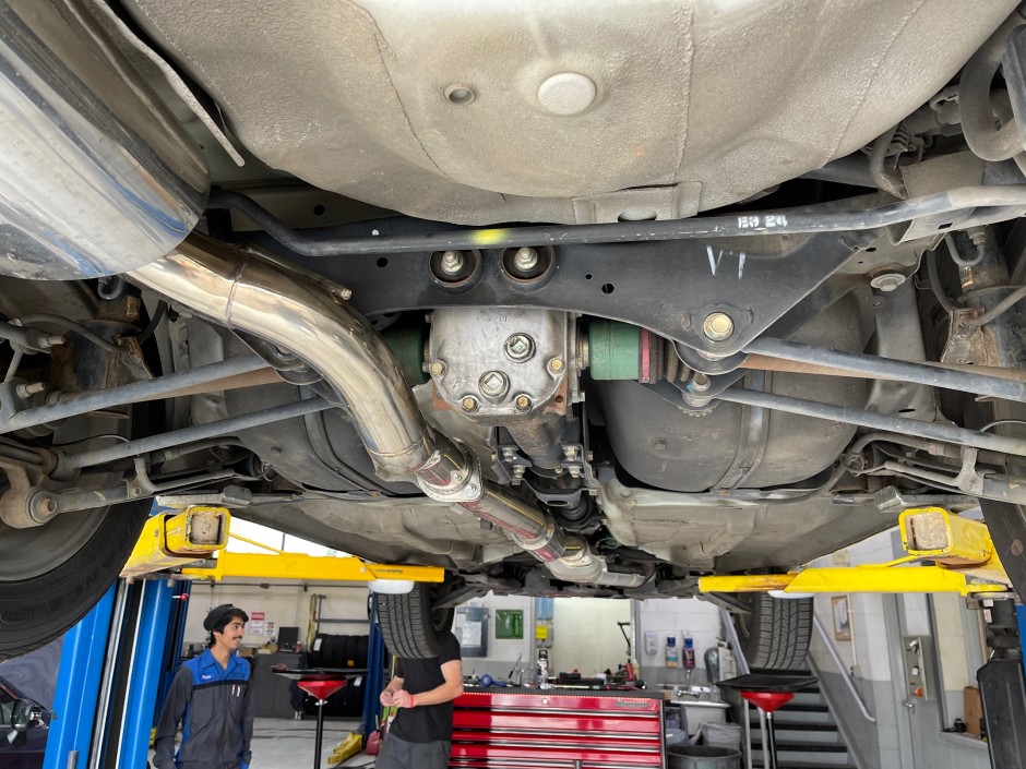 Aaron J's 2004 Forester XT 2.5