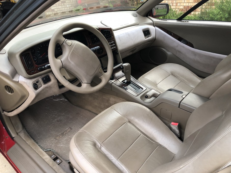 John T's 1994 SVX LSi