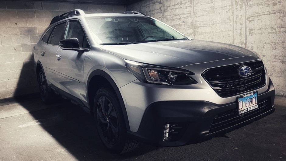 Yu C's 2021 Outback Onyx Edition XT