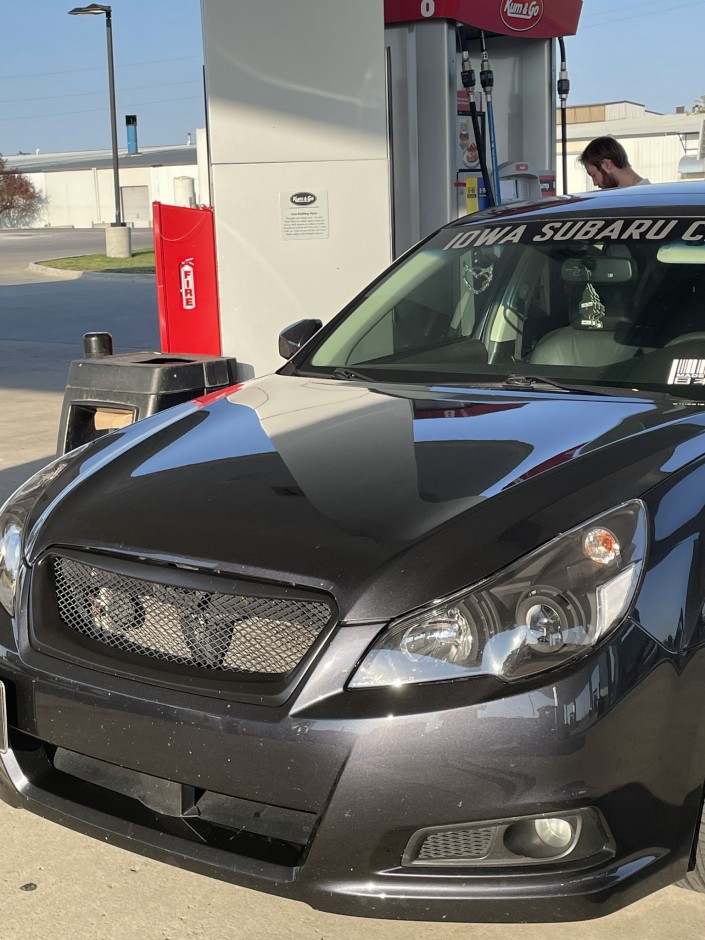 Lily Jausel-Wallace's 2010 Legacy 3.6R Limited