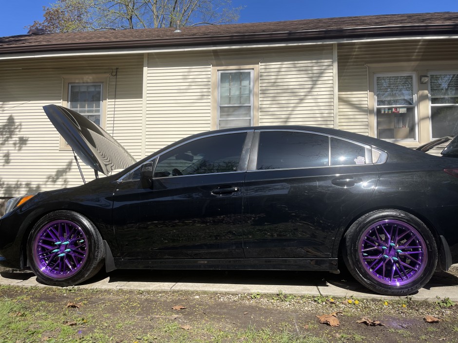 Anthony Bartosik's 2017 Legacy 3.6R Limited