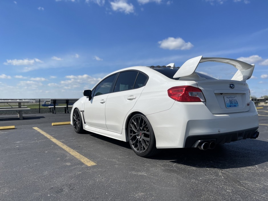 Gisselle S's 2015 WRX STI EJ25 EJ25