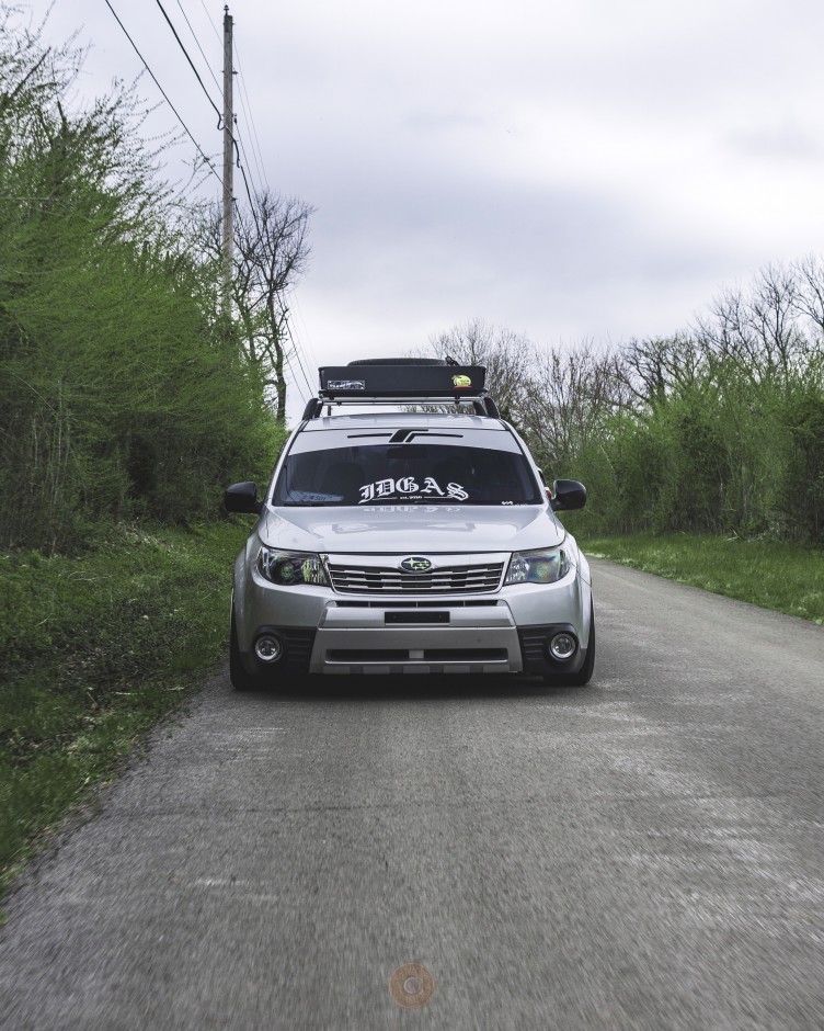 Aaron Milleson's 2010 Forester 2.5 X