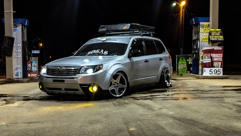Aaron Milleson's 2010 Forester 2.5 X