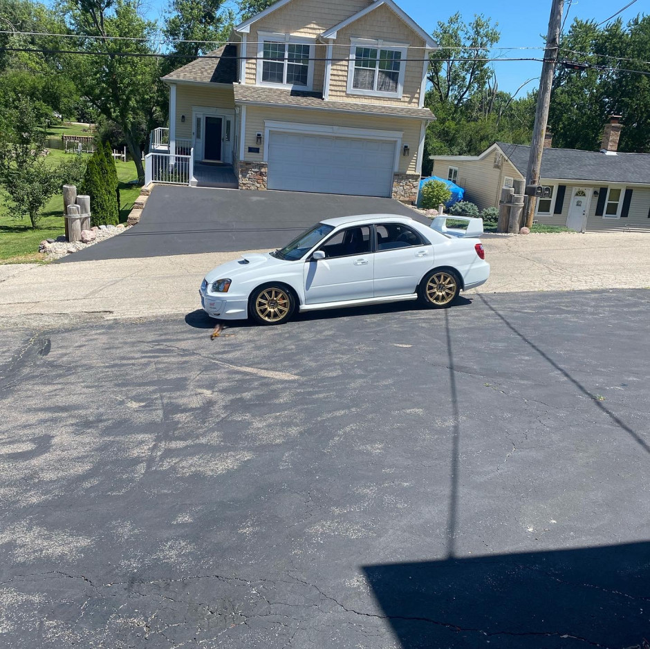 Brandon Brunger's 2004 Impreza WRX STI STI