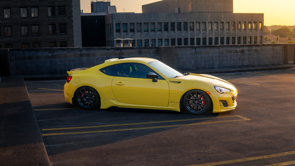 Skyler  C's 2017 BRZ Series.Yellow