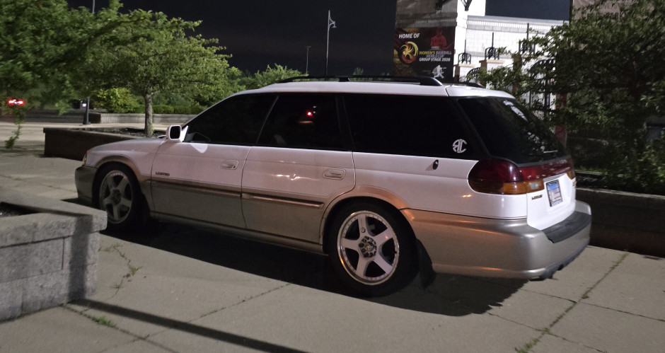Jonathan L's 1999 Legacy Outback Limited