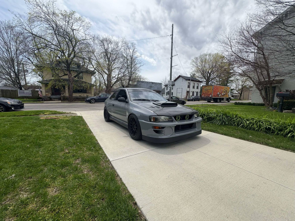 Joshua S's 1998 Impreza L