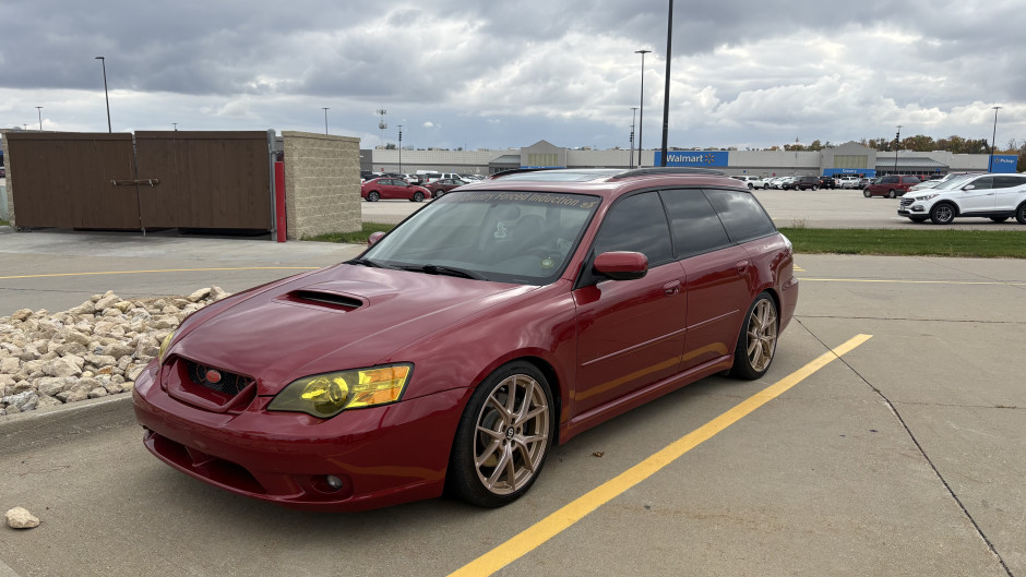 Izaak M's 2005 Legacy 2.5 GT