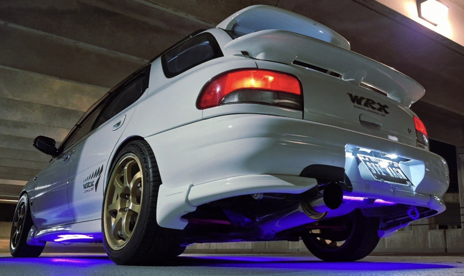 Mikey Flores's 1997 Impreza WRX STI VersionIII V Limited SportsWagon
