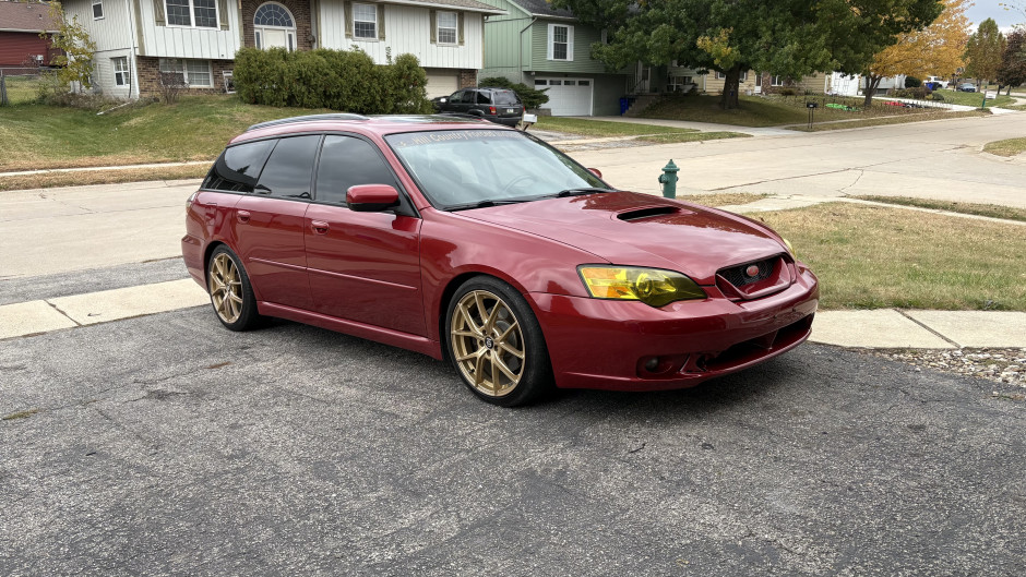 Izaak M's 2005 Legacy 2.5 GT