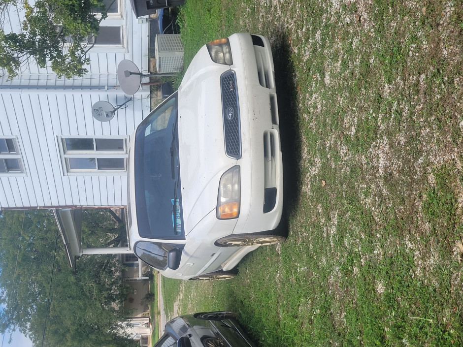 Michael M's 2000 Legacy GT limited