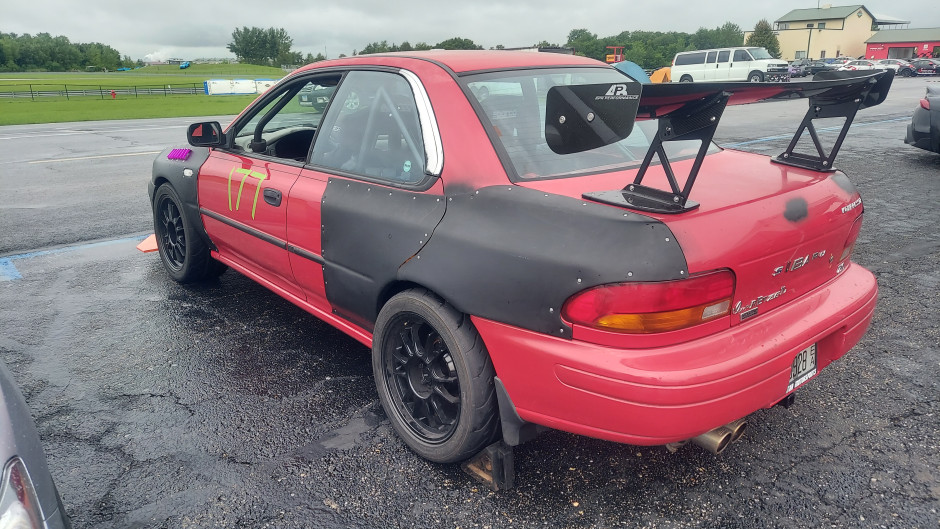 Michael G's 1995 Impreza L