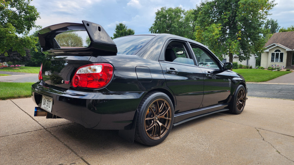 Gabriel C's 2004 Impreza WRX STI