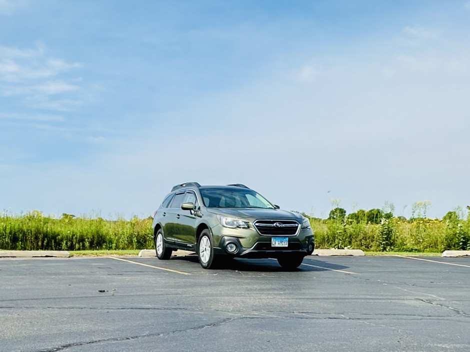 Zach G's 2018 Outback 2.5i Premium