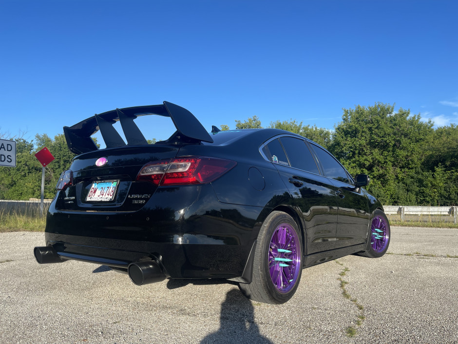 Anthony Bartosik's 2017 Legacy 3.6R Limited