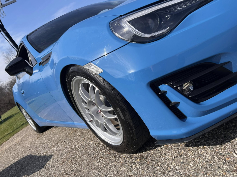 Lauren B's 2016 BRZ Series.HyperBlue