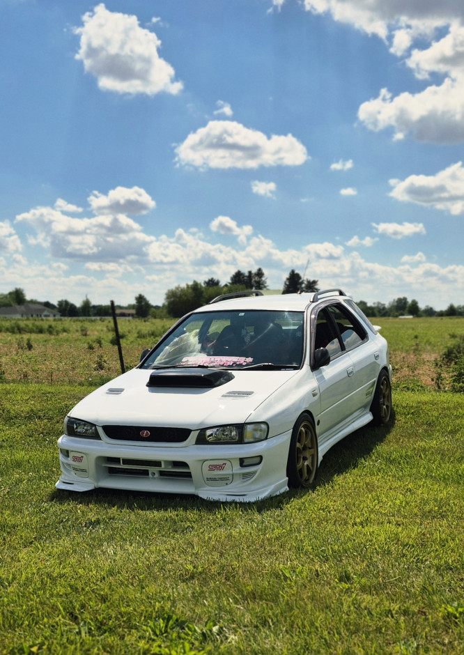 Mikey Flores's 1997 Impreza WRX STI VersionIII V Limited SportsWagon